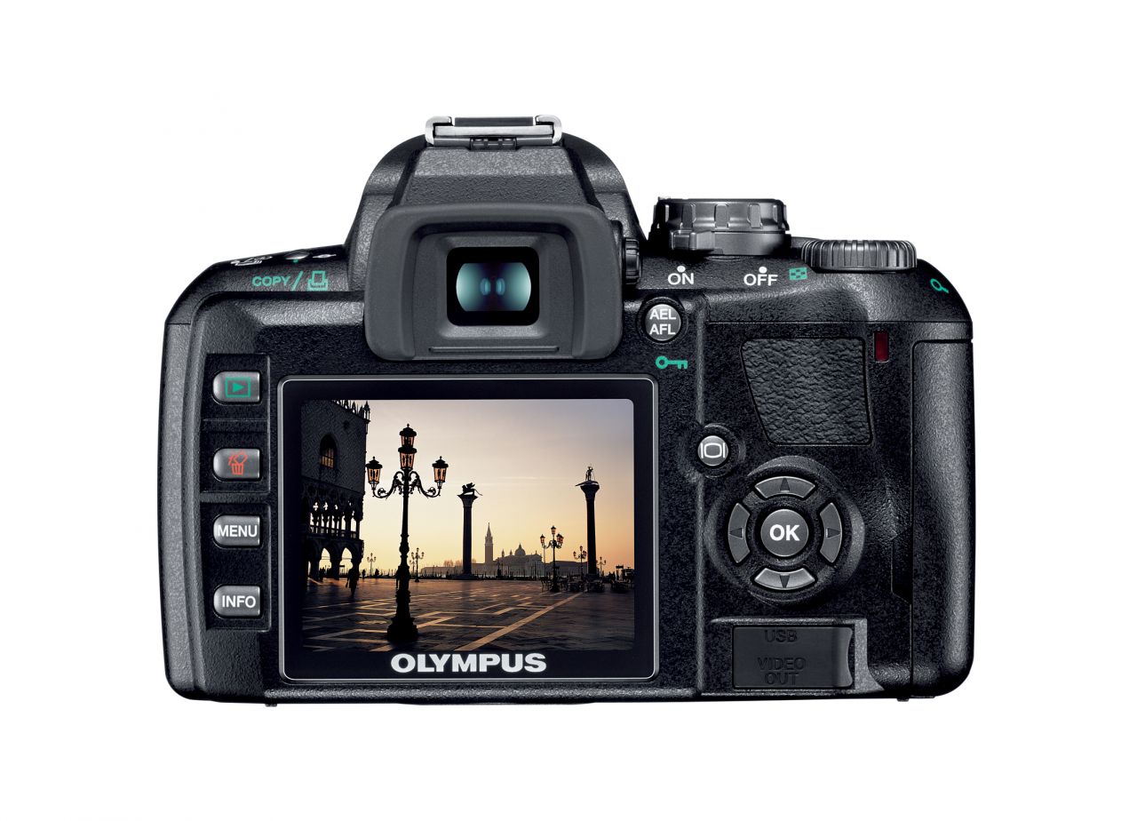 Olympus E-410 Body + ED 14-42mm D-SLR Kamera