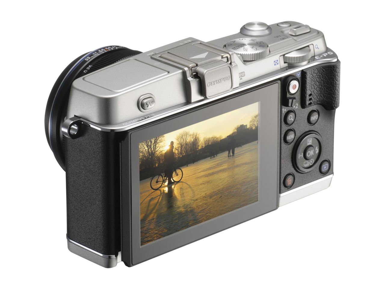 Olympus%20PEN%20E-P5%2017mm%20f1.8%20Kit%20+%2016%20GB%20Kart%20+%20Lowepro%20Çanta